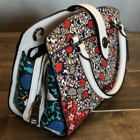Coach Handbags - COACH WOMENS MERCER FLORAL CONVERTIBLE SATCHEL